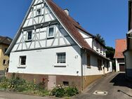 LIEBHABER Fachwerkhaushälfte mit BAUPLATZ, GARTEN und Carport in Reich. - Waldbronn