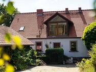 Traumhaftes Einfamilienhaus in idyllischer, ländlicher Gegend: Ca. 250 m² Wohnfläche auf großem Grundstück - Rheinsberg