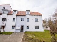 ***NEU und ganz oben - 2,5-Zimmer Maisonette-Wohnung mit Küche und Balkon*** - Parsberg