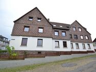 Mehrfamilienhaus mit 7 WE, Werkstattgebäude und 3 Garagen - Eschershausen