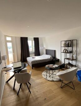 Kernsaniertes & vollmöbliertes 1-Zimmer Apartment in Frankfurt - Frankfurt (Main)