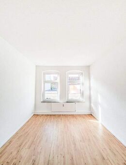 Stilvoll wohnen: Attraktive Etagenwohnung mit moderner Küche und elegantem Tageslichtbad! - Magdeburg