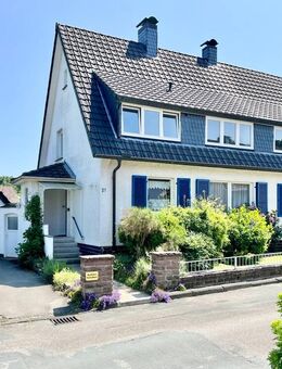 2-Familienhaus mit großem Garten in Detmold - Detmold
