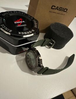 Casio G-Shock Armbanduhr grün mit Original Box - Mönchengladbach