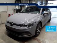 VW Golf, 1.0 VIII Active eTSI, Jahr 2023 - Gersthofen