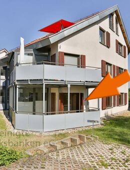 Großzügige 4½-Zimmer-Erdgeschosswohnung mit Wintergarten, Balkon und drei Stellplätzen in Altdorf - Altdorf (Landkreis Böblingen)