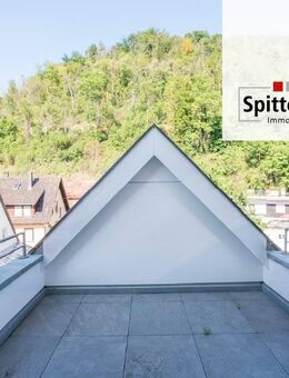Maisonette im Dachgeschoss mit 3,5 Zimmern und Schwarzwaldblick in zentraler Lage Schramberg! - Schramberg