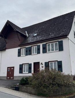 Hier können Sie sich verwirklichen - Bauernhaus mit Scheune und Stall in Aussichtslage von Ebhausen - Ebhausen