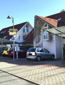 Ab 1.10.25! Helle 1-Raumwohnung mit Balkon, EBK und Stpl. in ruhiger Wohnsiedlung! - Glauchau