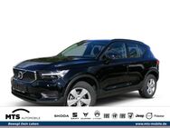 Volvo XC40, Momentum, Jahr 2021 - Friedberg (Hessen)