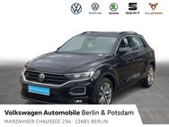 VW T-Roc, 1.5 TSI Sport R-Line "Ex", Jahr 2022 - Berlin