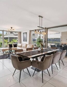 High-End pur ! Geschmackvolle DHH inkl. ELW in begehrenswerter Lage - Elchingen