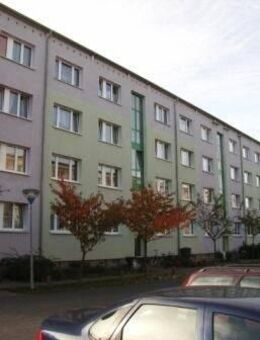 3-Raum-Wohnung mit Balkon! - Neustrelitz