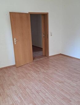 Helle 2-Zimmer-Wohnung in ruhiger Lage - Trebsen (Mulde)