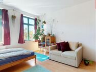 ++ Vermietete 2-Raum-Wohnung mit gehobener Ausstattung, Fußbodenheizung im Bad und Balkon ++ ++ - Leipzig