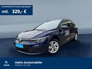 VW Golf Variant, 1.0 eTSI Life, Jahr 2023 - Esslingen (Neckar)