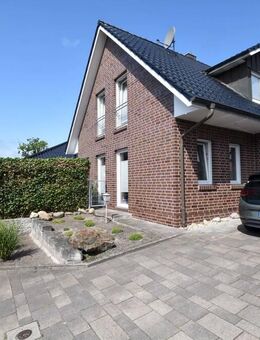 Charmantes Einfamilienhaus in zentrumsnaher, ruhiger Lage von Friesoythe - Friesoythe