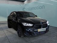 BMW X2, xDrive25e M, Jahr 2023 - München