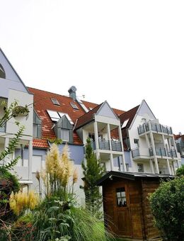 Attraktive DG-Maisonette mit Charme & Balkon - Top Lage MERING - Mering