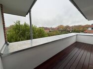 Zur Miete - Geräumiges 3-Zimmer-Penthouse mit Dachterrasse E R S T B E Z U G - Heiligenhafen