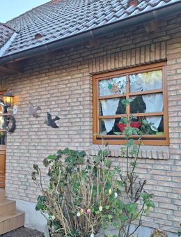 Drei in Einem - Zwei schöne Einfamilienhäuser nebst Einliegerwohnung in Kappeln/Kopperby - Kappeln (Schleswig-Holstein)