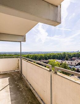 HEGERICH: Wohnen mit Pool und Sonnenbalkon in Stein - Ihr Projekt mit Ausblick auf Nürnberg - Stein (Bayern)