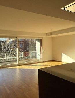 Traumhafte 5 Zimmer Familienwohnung in der Brühlervorstadt - Erfurt