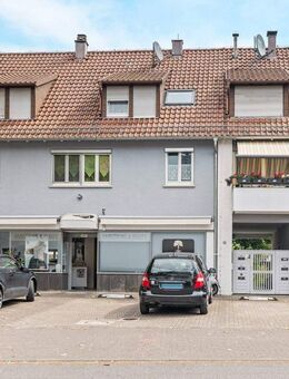 Gepflegtes Wohn- und Geschäftshaus mit Entwicklungspotenzial in Stuttgart-Hedelfingen - Stuttgart