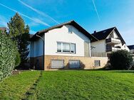 Großzügiger und repräsentativer Bungalow auf sehr großem Südwestgrundstück in bester Lage Groß Karbens - Karben
