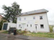 Provisionsfrei! Einfamilienhaus als Doppelhaushälfte und PKW-Stellplatz in Reutlingen. - Reutlingen