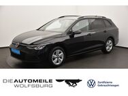 VW Golf Variant, 2.0 TDI Golf 8 VIII Life, Jahr 2021 - Wolfsburg