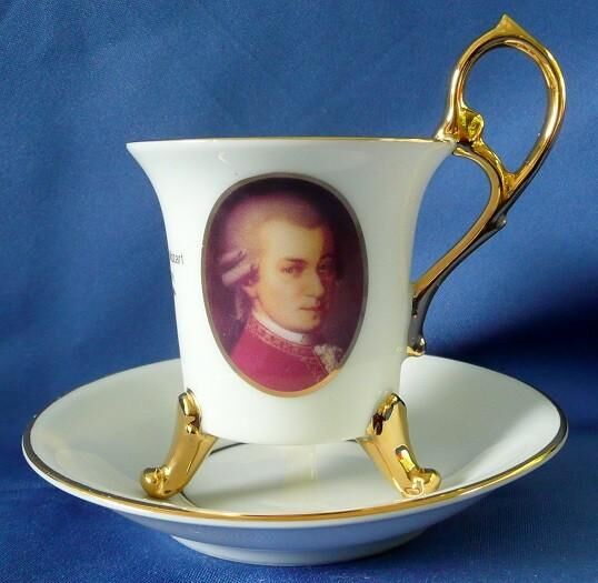 Mokkatasse Mozart- Sammeltasse von der Manufaktur Theo Kuhn Handarbeit - Niederfischbach