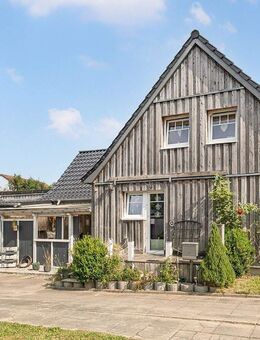 Charmante Doppelhaushälfte mit einem schönen Garten in Schleswig - Schleswig