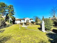 LUXUS TRIFFT TRAUMLAGE! Repräsentative Villa auf einem 1.704m² großen Südhanggrundstück mit freiem Ausblick - Haßfurt
