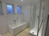 3-Zimmer-Balkon-Wohnung mit Küche, Diele und Badezimmer in ruhiger Wohnlage - Bergisch Gladbach