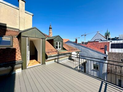 Stilvolle 2-Zimmer-Wohnung mit ca. 111 m² direkt am Stadtplatz Straubing