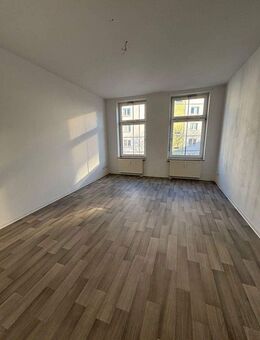 Helle Moderne 3-Zimmer-Wohnung mit Einbauküche & Aufzug in zentraler Lage von Magdeburg - Magdeburg