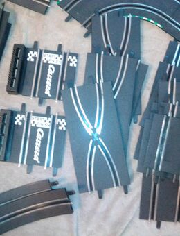 4 komplette Carrera Rennbahnen Mariokart und andere - Zossen