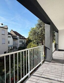 Wohnen im Nauwieser Viertel: Kernsanierte Obergeschosswohnung mit Balkon! - Saarbrücken