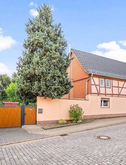 "Modernisiertes Fachwerkjuwel von 1793 - stilvoll, bezugsbereit & idyllisch" - Hohe Börde