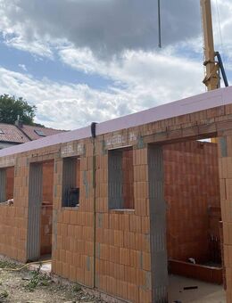 GIS IMMOBILIEN - Neubau, 3 Reihenhäuser in hochwertiger Bauausführung! - Landshut
