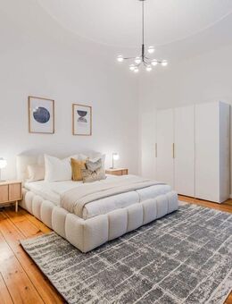 Altbau-Apartment mit 2 Schlafzimmern & Balkon in Neukölln - Berlin