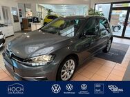 VW Golf, 1.0 TSI VII IQ DRIVE AppConnect, Jahr 2019 - Gladenbach