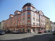 3-Raum-Wohnung mit Balkon und Tiefgaragen-Stellplatz, zentrumsnah / Haus mit Aufzug - Zwickau