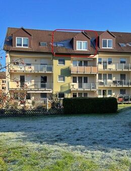 Ruhige 3-Raum-Dachgeschoss-Wohnung mit schnellem Glasfaseranschluss - Klipphausen