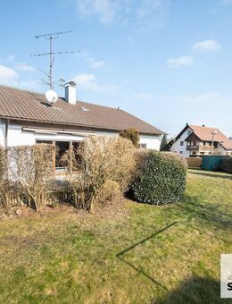 Riesen Potential! Ausbaufähiges Einfamilienhaus auf großem Grundstück - Zolling