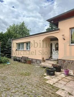 *** Großzügiges Einfamilienhaus mit ca. 990 m² Grundstück in Viernheim *** - Viernheim