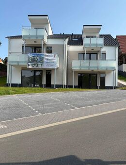 Modernes Wohnen in Nassau: 3 Zimmer mit Klima & 2 sonnigen Balkonen - Nassau