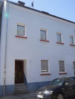 Ein grundsolides Mehrfamilienhaus in guter Wohnlage - Moers