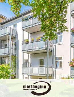 NEUES WANNEN-DUSCHBAD MIT FENSTER - SCHÖNER BALKON - RUHIG & ZENTRAL GELEGEN - Dresden